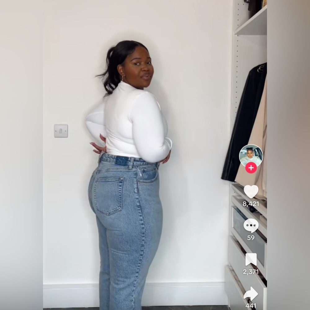 Curve love Abercrombie dad jeans 32